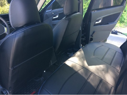 Авточехлы на Lada Priora