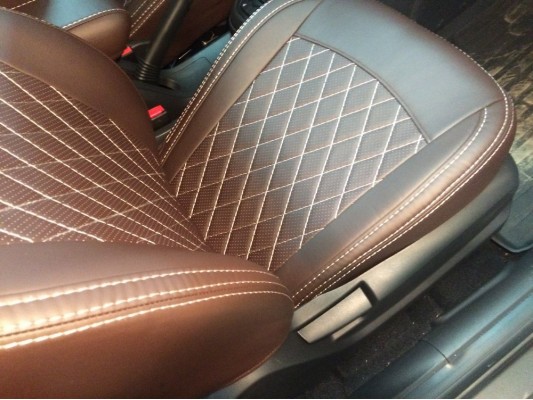 Авточехлы на Lada Vesta