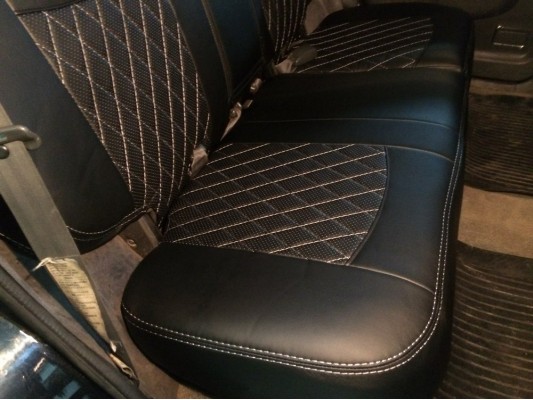 Авточехлы на Mitsubishi Pajero Sport