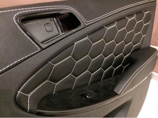 Перетяжка дверных карт