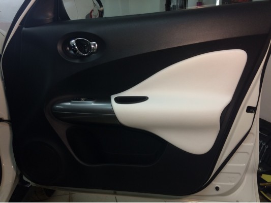 Перетяжка дверных карт