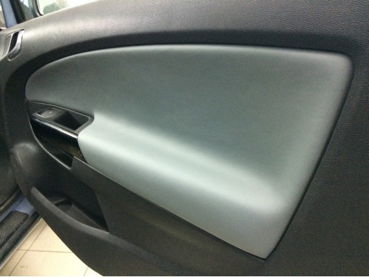 Перетяжка дверных карт